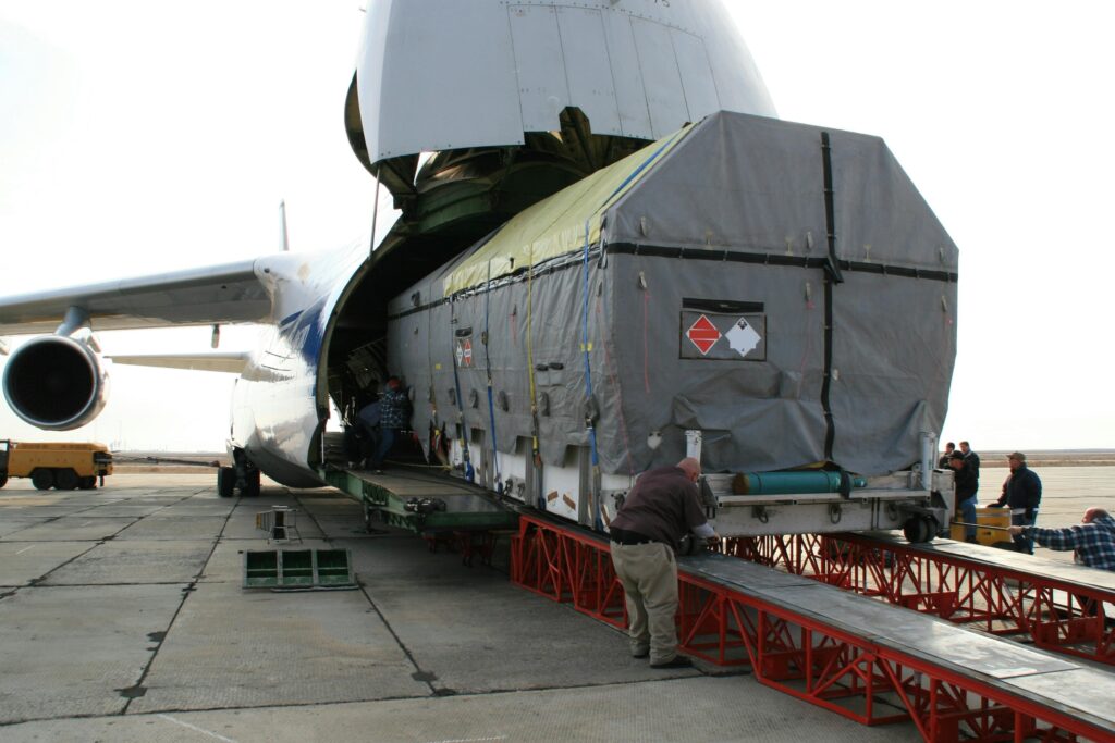 International cargo from Motor City to Russia